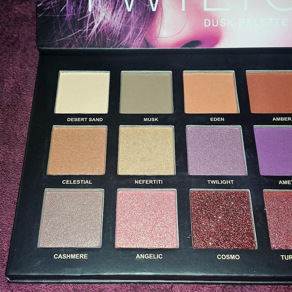UCANBE Twilight and Dusk Palette #01 - Picture 3 of 5